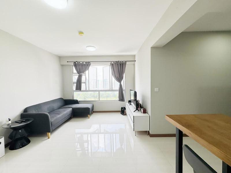 109A Canberra Walk, 109A Canberra Walk, Sembawang / Yishun, 2 Bedrooms, 742 sqft, HDB Flat For Sale, by Lewis Ho, 500271465 - Living Room - PropertyGuru.com.sg