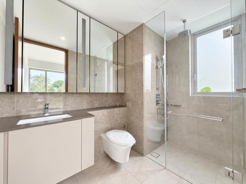 Grand Dunman, 16 Dunman Road, East Coast / Marine Parade, 3 Bedrooms, 926 sqft, Condominium For Sale, by Shaarlyn Yeow, 500271483 - Bathroom - PropertyGuru.com.sg