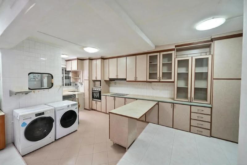 556 Jurong West Street 42, 556 556, Boon Lay / Jurong / Tuas, 3 Bedrooms, 1,593 sqft, HDB Flat For Sale, by Suma Pamu, 500271488 - PropertyGuru.com.sg