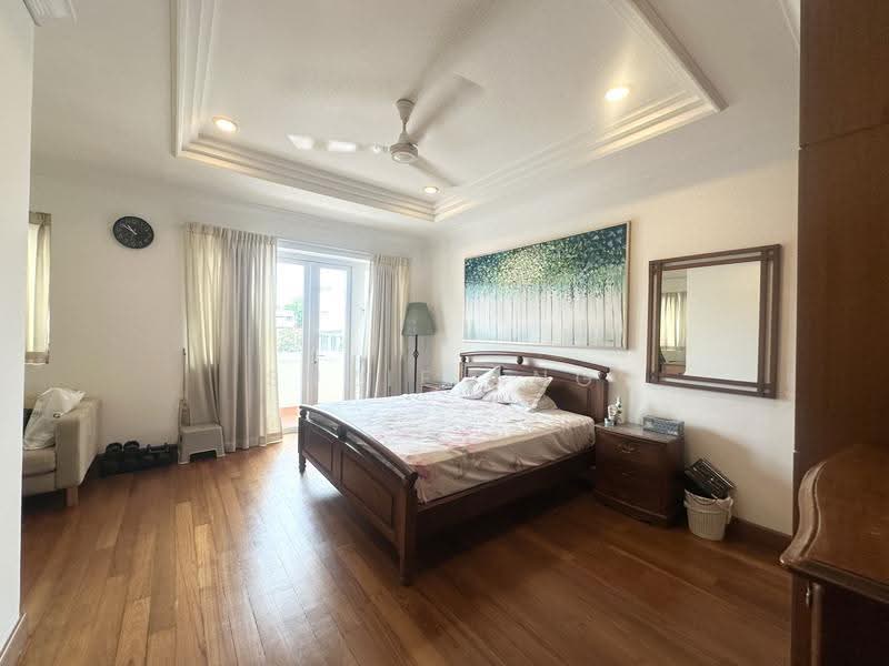 Available immediate! 3-sty Detached house near amenities, Upper East Coast Rd, Opera Estate, Siglap Rd, East Coast / Marine Parade, 6 Bedrooms, 5,000 sqft, Detached House For Rent, by Suzie Ang, 500271491 - Bedroom - PropertyGuru.com.sg