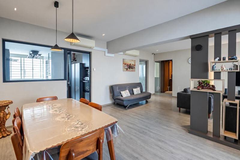 977 Jurong West Street 93, 977 Jurong West Street 93, Boon Lay / Jurong / Tuas, 3 Bedrooms, 1,302 sqft, HDB Flat For Sale, by ADNIX LIU, 500271501 - Living Room - PropertyGuru.com.sg