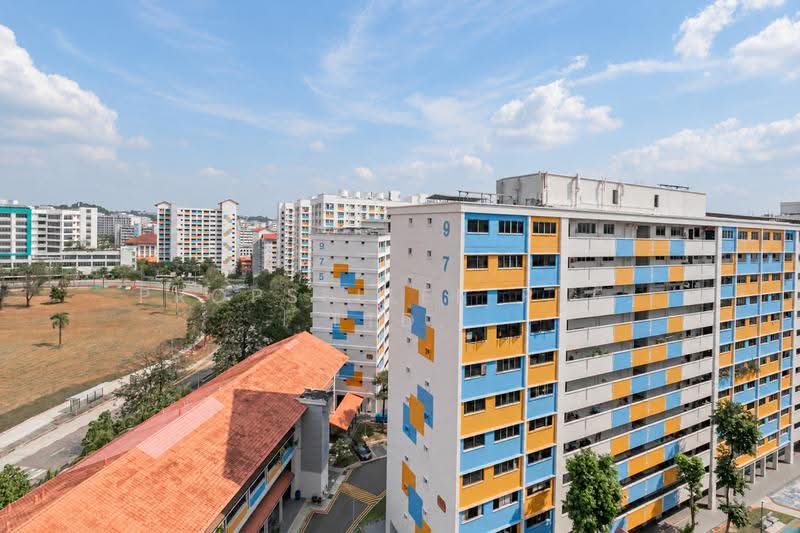 977 Jurong West Street 93, 977 Jurong West Street 93, Boon Lay / Jurong / Tuas, 3 Bedrooms, 1,302 sqft, HDB Flat For Sale, by ADNIX LIU, 500271501 - Exterior - PropertyGuru.com.sg
