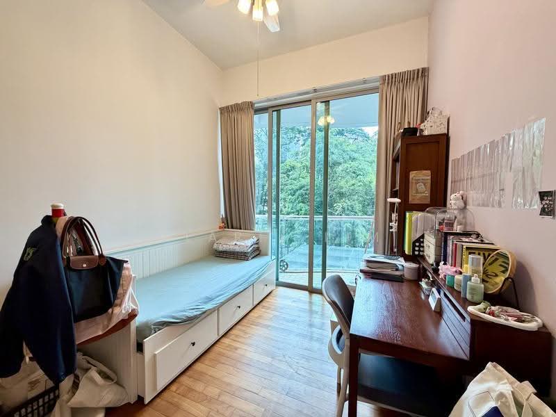 Leonie Hill Residences, 1 Leonie Hill Road, Orchard / River Valley, 3 Bedrooms, 1,389 sqft, Apartment For Sale, by Clarie Lim, 500271502 - Bedroom - PropertyGuru.com.sg