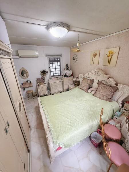 542 Woodlands Drive 16, 542 Woodlands Drive 16, Admiralty / Woodlands, 4 Bedrooms, 1,238 sqft, HDB Flat For Sale, by Richard Lee 李昌盛, 500271509 - Bedroom 3 - PropertyGuru.com.sg