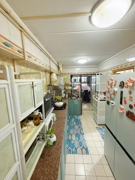 542 Woodlands Drive 16, 542 Woodlands Drive 16, Admiralty / Woodlands, 4 Bedrooms, 1,238 sqft, HDB Flat For Sale, by Richard Lee 李昌盛, 500271509 - Kitchen - PropertyGuru.com.sg