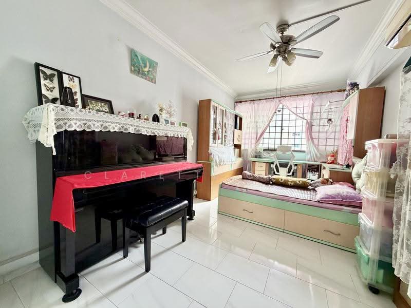 864 Yishun Avenue 4, 864 Yishun Avenue 4, Sembawang / Yishun, 3 Bedrooms, 1,119 sqft, HDB Flat For Sale, by Clarette Chua, 500271511 - Bedroom - PropertyGuru.com.sg