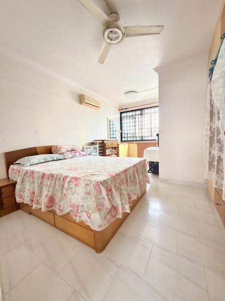 864 Yishun Avenue 4, 864 Yishun Avenue 4, Sembawang / Yishun, 3 Bedrooms, 1,119 sqft, HDB Flat For Sale, by Clarette Chua, 500271511 - Bedroom - PropertyGuru.com.sg
