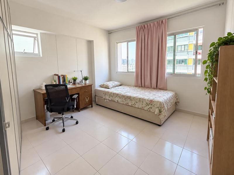 569 Pasir Ris Street 51, 569 Pasir Ris Street 51, Pasir Ris / Tampines, 4 Bedrooms, 1,324 sqft, HDB Flat For Sale, by Vivian Teo, 500271512 - Bedroom - PropertyGuru.com.sg