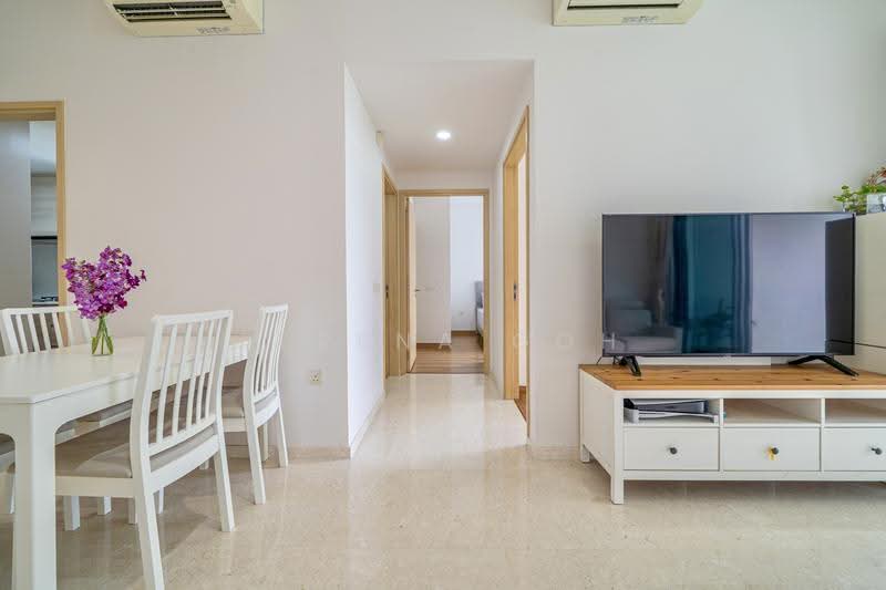The Luxurie, 27 Compassvale Road, Hougang / Punggol / Sengkang, 2 Bedrooms, 775 sqft, Condominium For Sale, by Serena Goh, 500271516 - Living and Dining Room - PropertyGuru.com.sg
