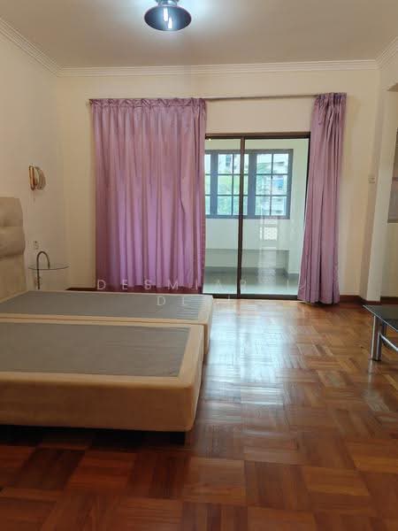 6 BEDROOMS CORNER SEMI DETACHED 3 STOREY 4000SQFT, Jln Rimau of Eunos Road, Eunos / Geylang / Paya Lebar, 6 Bedrooms, 4,000 sqft, Semi-Detached House For Rent, by Desmiarti Desi, 500271519 - Bedroom - PropertyGuru.com.sg