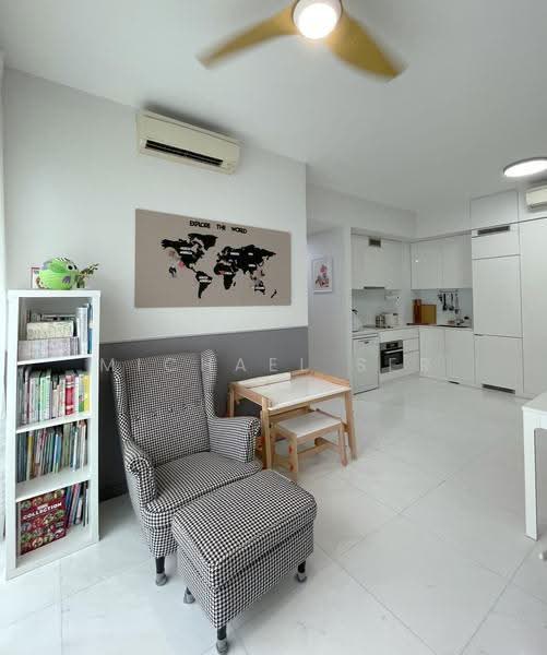 RV Residences, 467 River Valley Road, Tanglin / Holland / Bukit Timah, 2 Bedrooms, 678 sqft, Condominium For Rent, by Michael Ser, 500271521 - Living Room - PropertyGuru.com.sg