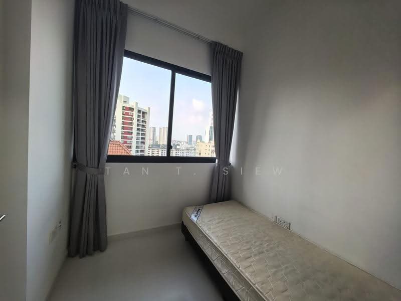 VA Residences, 9 Boon Teck Road, Balestier / Toa Payoh, 2 Bedrooms, 624 sqft, Condominium For Rent, by Tan T. Siew, 500271524 - Bedroom - PropertyGuru.com.sg
