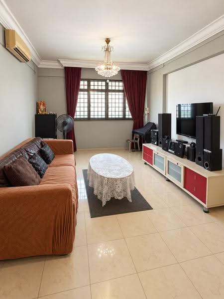 7 Ghim Moh Road, 7 Ghim Moh Road, Tanglin / Holland / Bukit Timah, 3 Bedrooms, 1,280 sqft, HDB Flat For Rent, by Loges Waran, 500271532 - Living Room - PropertyGuru.com.sg