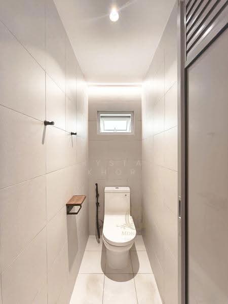 Wabi-Sabi Inspired Ground Floor Shophouse Space | Craig Road, Tanjong Pagar, Craig Road Tanjong Pagar Road Kreta Ayer Road, Chinatown / Tanjong Pagar, 1,555 sqft, Shop / Shophouse For Rent, by Krystal Khor, 500271537 - Bathroom - CommercialGuru.com.sg