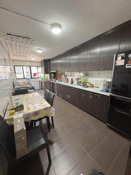 537 Ang Mo Kio Avenue 5, 537 Ang Mo Kio Avenue 5, Ang Mo Kio / Bishan / Thomson, 3 Bedrooms, 990 sqft, HDB Flat For Sale, by Sharon Tay, 500271538 - Kitchen - PropertyGuru.com.sg