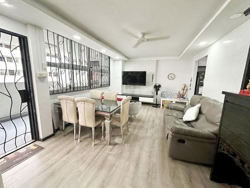 113 Bishan Street 12, 113 Bishan Street 12, Ang Mo Kio / Bishan / Thomson, 3 Bedrooms, 904 sqft, HDB Flat For Sale, by Irwin Chan, 500271539 - Living Room - PropertyGuru.com.sg