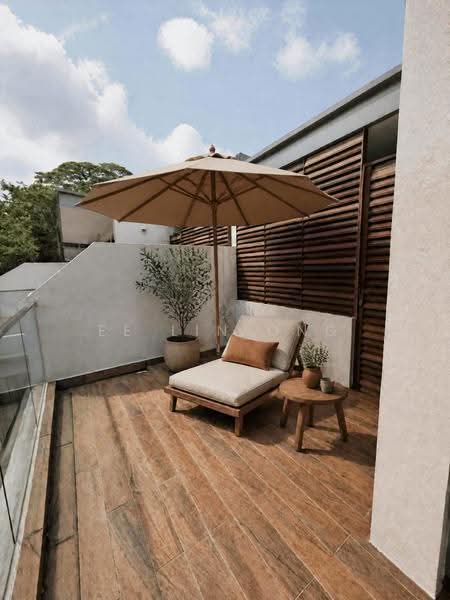 Greenwood Mews, 271 Greenwood Avenue, Newton / Novena, 5 Bedrooms, 3,100 sqft, Cluster House For Rent, by Ee Lin Ong, 500271551 - Balcony - PropertyGuru.com.sg