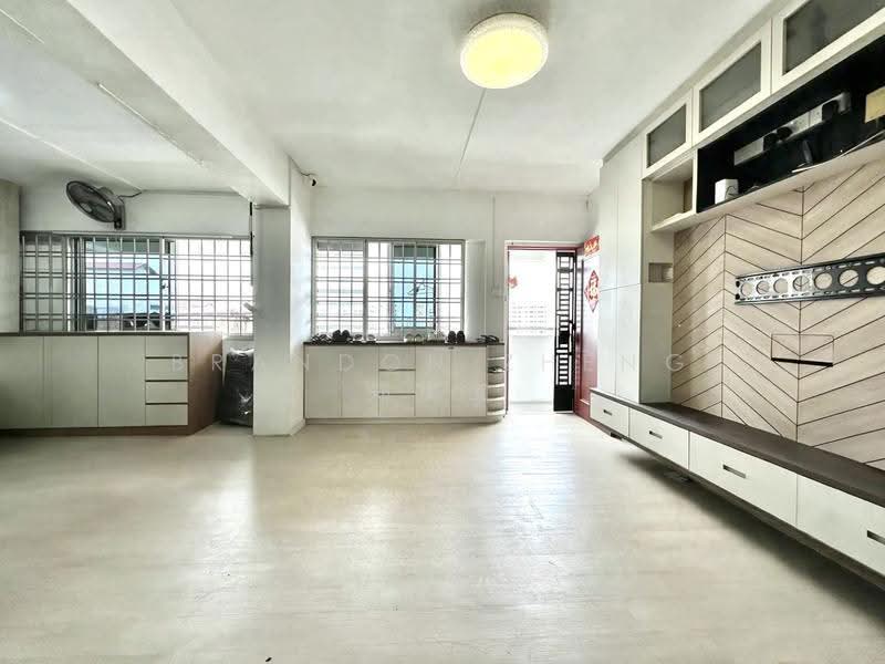 723 Jurong West Avenue 5, 723 Jurong West Avenue 5, Boon Lay / Jurong / Tuas, 3 Bedrooms, 1,119 sqft, HDB Flat For Sale, by Brandon Zheng 郑祺宝, 500271554 - Living Room - PropertyGuru.com.sg