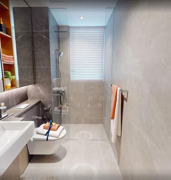 Hillock Green, 22-28 Lentor Central, Mandai / Upper Thomson, 3 Bedrooms, 904 sqft, Condominium For Sale, by Lee Hon Chan, 500271559 - Bathroom - PropertyGuru.com.sg