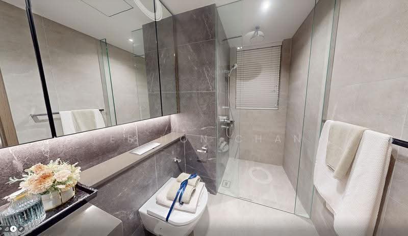 Hillock Green, 22-28 Lentor Central, Mandai / Upper Thomson, 3 Bedrooms, 904 sqft, Condominium For Sale, by Lee Hon Chan, 500271559 - Bathroom - PropertyGuru.com.sg