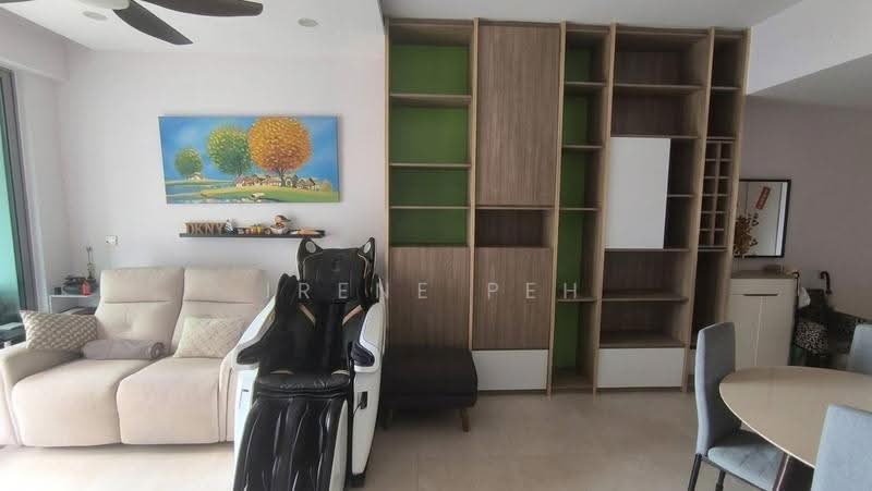 The Glades, 12 Bedok Rise, Bedok / Upper East Coast, 3 Bedrooms, 990 sqft, Condominium For Sale, by Irene Peh, 500271566 - Living Room - PropertyGuru.com.sg