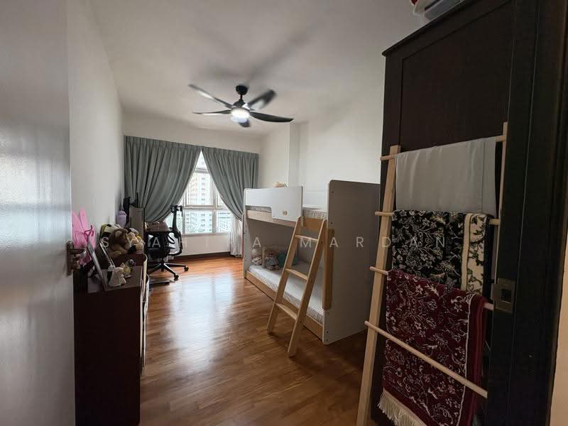 175A Corporation Tiara, 175A Yung Kuang Road, Boon Lay / Jurong / Tuas, 3 Bedrooms, 1,216 sqft, HDB Flat For Sale, by Syahira Mardan, 500271572 - Bedroom - PropertyGuru.com.sg