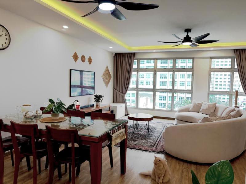 175A Corporation Tiara, 175A Yung Kuang Road, Boon Lay / Jurong / Tuas, 3 Bedrooms, 1,216 sqft, HDB Flat For Sale, by Syahira Mardan, 500271572 - Living Room - PropertyGuru.com.sg