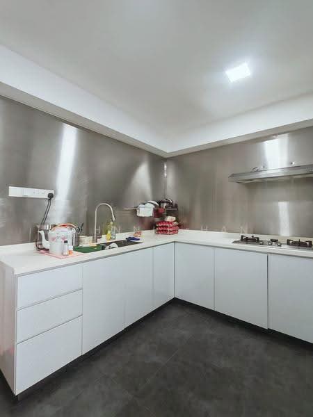 367 Tampines Street 34, 367 Tampines Street 34, Pasir Ris / Tampines, 3 Bedrooms, 1,076 sqft, HDB Flat For Sale, by Johnnie Han, 500271575 - Kitchen - PropertyGuru.com.sg