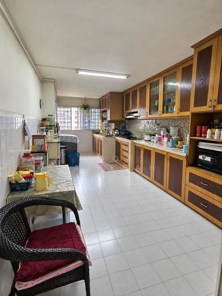 408 Pandan Gardens, 408 Pandan Gardens, Boon Lay / Jurong / Tuas, 3 Bedrooms, 1,044 sqft, HDB Flat For Sale, by Noor Saliefah, 500271579 - PropertyGuru.com.sg