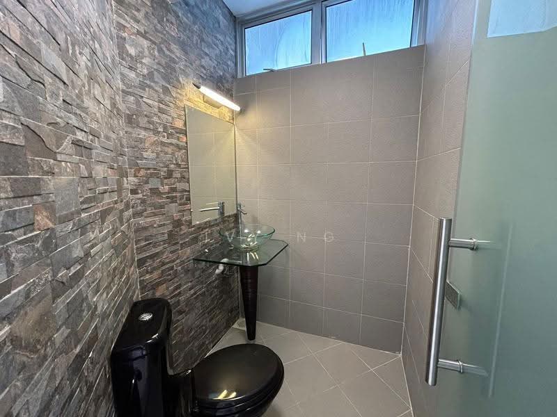 Watten Hill Condo, Watten View, Newton / Novena, 3 Bedrooms, 2,669 sqft, Condominium For Rent, by Ivy Ng, 500271585 - Bathroom - PropertyGuru.com.sg