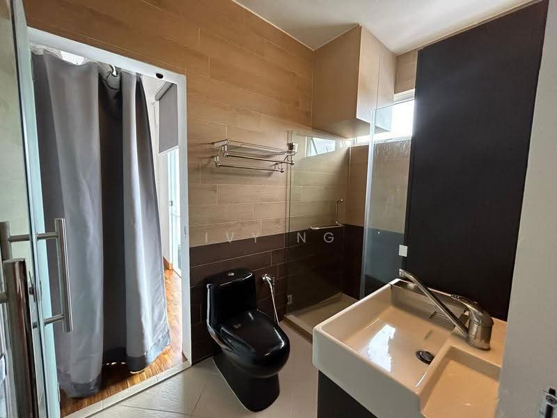Watten Hill Condo, Watten View, Newton / Novena, 3 Bedrooms, 2,669 sqft, Condominium For Rent, by Ivy Ng, 500271585 - Bathroom - PropertyGuru.com.sg