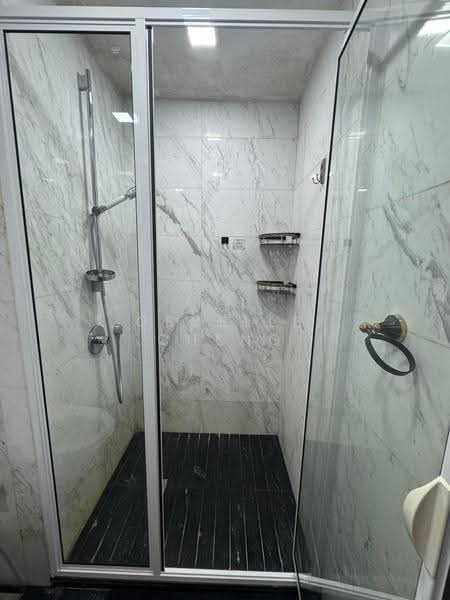 Sophia Hills, 5 Mount Sophia, Orchard / River Valley, Studio, 506 sqft, Condominium For Rent, by Gevelle Cheng, 500271587 - Bathroom - PropertyGuru.com.sg