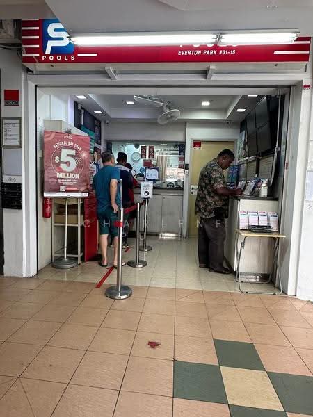 2 Everton Park Shophouse, Everton Park, Chinatown / Tanjong Pagar, 1,292 sqft, Shop / Shophouse For Sale, by Charlene Puah, 500271588 - CommercialGuru.com.sg