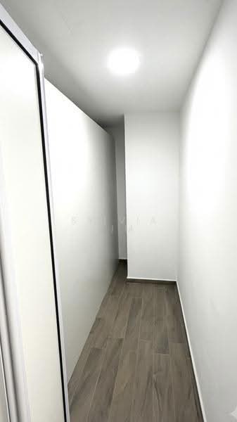 River Place, 60 Havelock Road, Alexandra / Commonwealth, 1 Bedroom, 797 sqft, Condominium For Rent, by Sylvia Lim, 500271593 - Corridor - PropertyGuru.com.sg