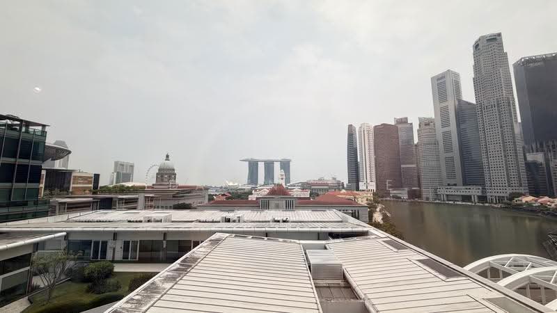 High Street Centre, 1 North Bridge Road, City Hall / Clarke Quay, 1,001 sqft, Office For Sale, by Edalene Lee, 500271609 - View - CommercialGuru.com.sg
