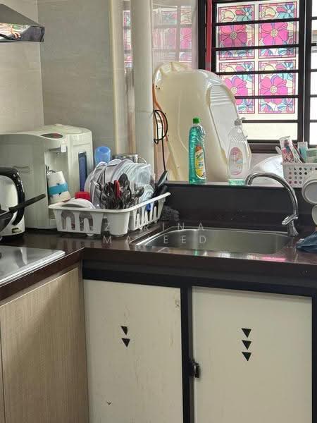 34 Marine Crescent, 34 Marine Crescent, East Coast / Marine Parade, 2 Bedrooms, 699 sqft, HDB Flat For Rent, by Zarina Majeed, 500271616 - Kitchen - PropertyGuru.com.sg