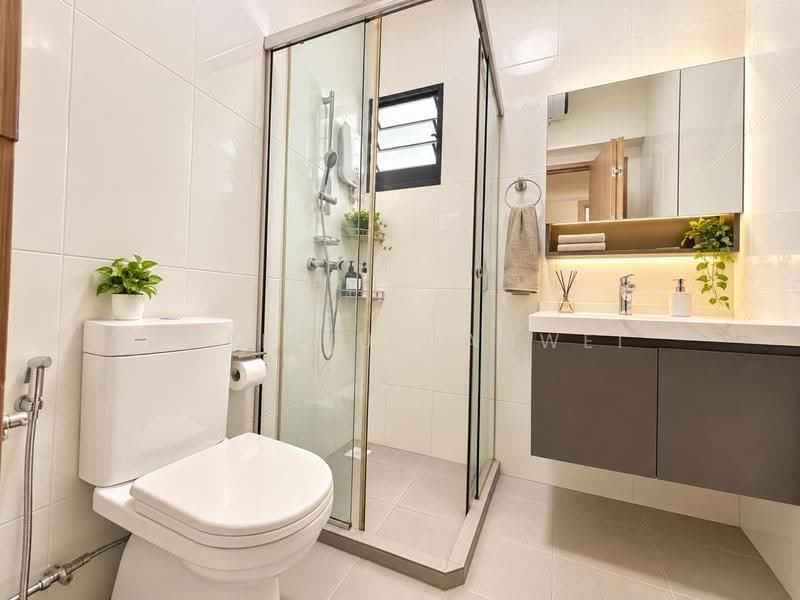 111A Alkaff Crescent, 111A Alkaff Crescent, Macpherson / Potong Pasir, 3 Bedrooms, 1,001 sqft, HDB Flat For Sale, by Noel Yu Hanwei, 500271624 - Bathroom - PropertyGuru.com.sg