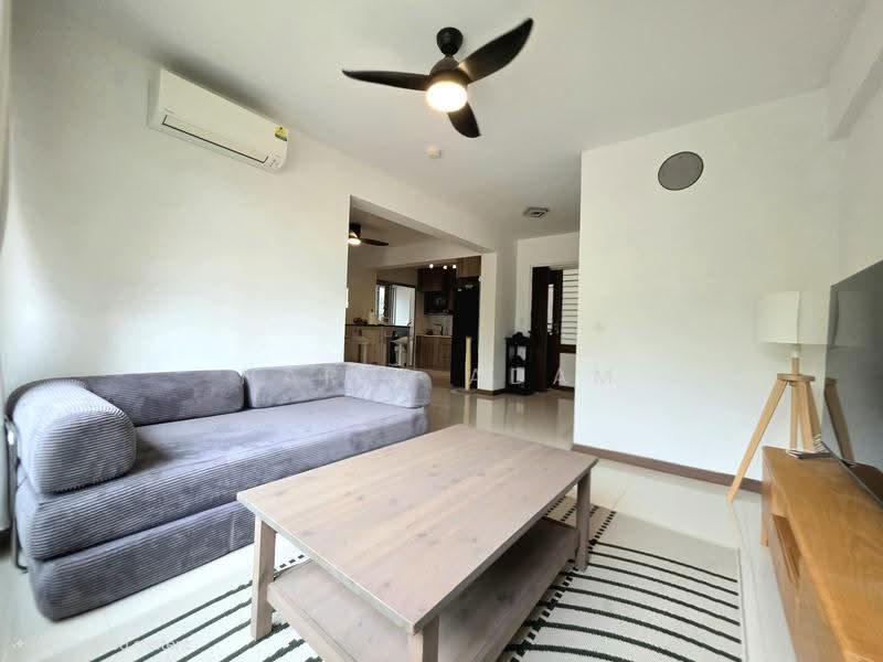 874C Tampines Street 85, 874C Tampines Street 85, Pasir Ris / Tampines, 3 Bedrooms, 1,001 sqft, HDB Flat For Sale, by Hariz Adam, 500271627 - Living Room - PropertyGuru.com.sg