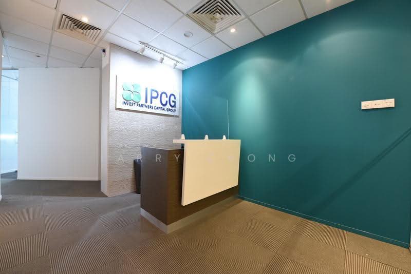 Suntec City Tower, 6 Temasek Boulevard, Boat Quay / Raffles Place / Marina, 3,800 sqft, Office For Rent, by Larry Chong, 500271639 - Entrance - CommercialGuru.com.sg