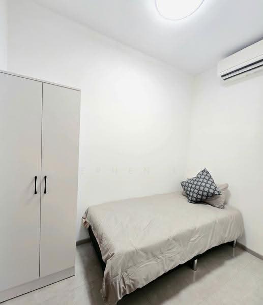 Sky Eden @ Bedok, 1 Bedok Central, Bedok / Upper East Coast, Room Rental, 110 sqft, Condominium For Rent, by Stephen Lin, 500271641 - Bedroom - PropertyGuru.com.sg