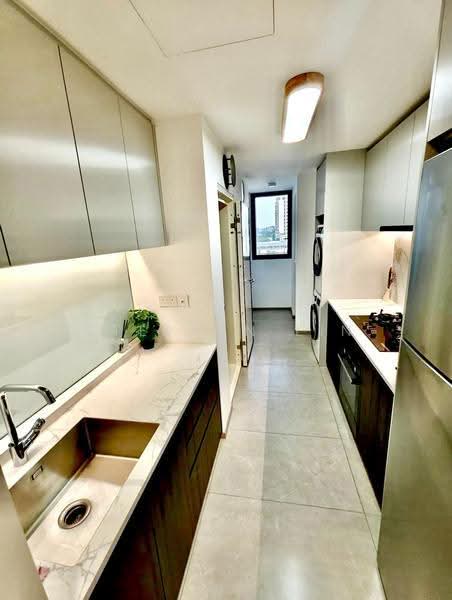 Sky Eden @ Bedok, 1 Bedok Central, Bedok / Upper East Coast, Room Rental, 110 sqft, Condominium For Rent, by Stephen Lin, 500271641 - Kitchen - PropertyGuru.com.sg