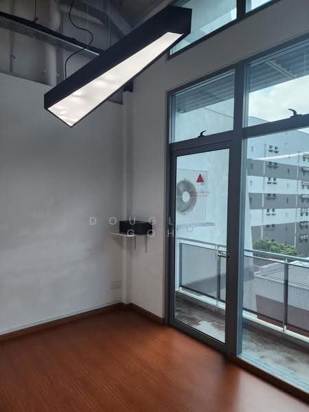 Meissa, 100D Pasir Panjang Road, Buona Vista / West Coast / Clementi New Town, 969 sqft, Business / Science Park For Rent, by Douglas Goh, 500271643 - Balcony - CommercialGuru.com.sg
