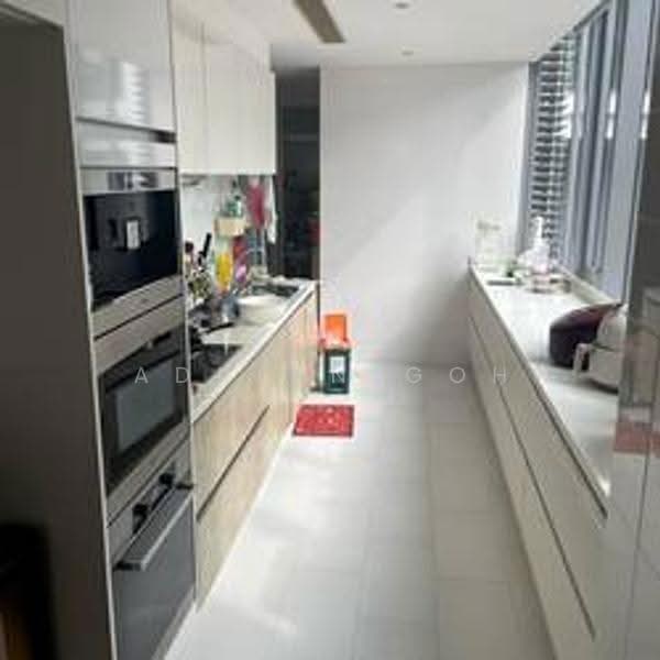Helios Residences, 15 Cairnhill Circle, Orchard / River Valley, 3 Bedrooms, 1,700 sqft, Condominium For Rent, by Adrian Goh, 500271646 - Kitchen - PropertyGuru.com.sg