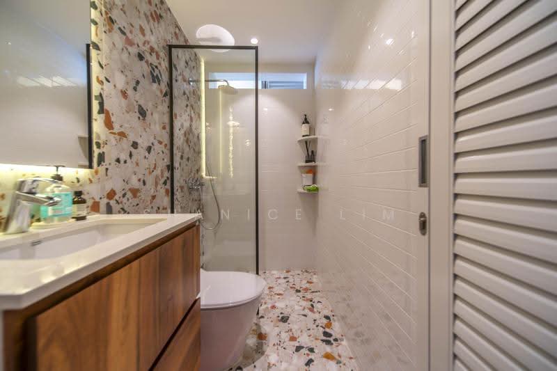 Le Conney Park, 89 Lorong L Telok Kurau, East Coast / Marine Parade, 3 Bedrooms, 1,216 sqft, Apartment For Sale, by Shanice Lim, 500271656 - Bathroom - PropertyGuru.com.sg