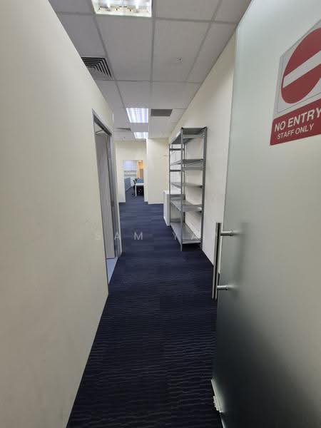 Hoi Hup Building, 16 Jalan Kilang, Alexandra / Commonwealth, 2,572 sqft, Light Industrial (B1) For Rent, by Sam Yap, 500271662 - Corridor - CommercialGuru.com.sg