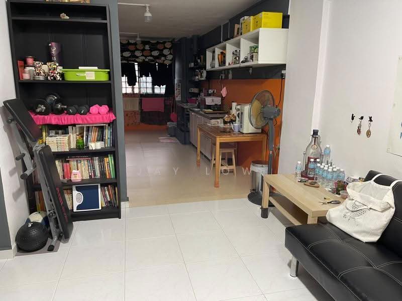 510 Bedok North Street 3, 510 Bedok North Street 3, Bedok / Upper East Coast, Room Rental, 200 sqft, HDB Flat For Rent, by Jay Low, 500271673 - Living Room - PropertyGuru.com.sg