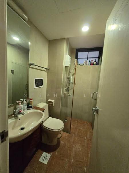 Sanctuary Green, 181 Tanjong Rhu Road, East Coast / Marine Parade, Room Rental, 100 sqft, Condominium For Rent, by Stephen Lin, 500271679 - Bathroom - PropertyGuru.com.sg