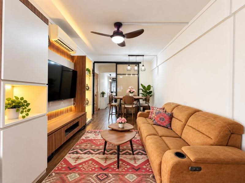 701 Hougang Avenue 2, 701 Hougang Avenue 2, Hougang / Punggol / Sengkang, 2 Bedrooms, 721 sqft, HDB Flat For Sale, by Fadzlin MNoor, 500271685 - Living Room - PropertyGuru.com.sg