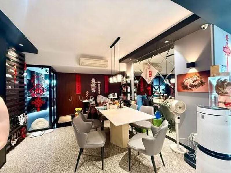 19 Jalan Tenteram, 19 Jalan Tenteram, Balestier / Toa Payoh, 3 Bedrooms, 1,130 sqft, HDB Flat For Sale, by Jude Teem, 500271697 - Dining Room - PropertyGuru.com.sg