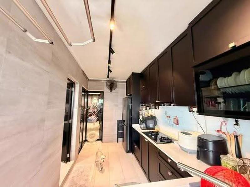 19 Jalan Tenteram, 19 Jalan Tenteram, Balestier / Toa Payoh, 3 Bedrooms, 1,130 sqft, HDB Flat For Sale, by Jude Teem, 500271697 - Kitchen - PropertyGuru.com.sg